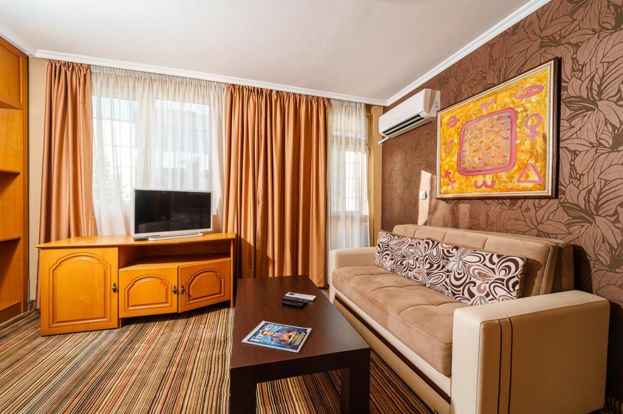 Hotel Avion - Self Check In Plovdiv Kültér fotó